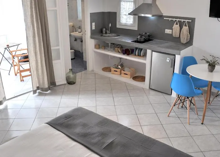 Casa Valeri I - Charming Cycladic In Naxos Town דירה *